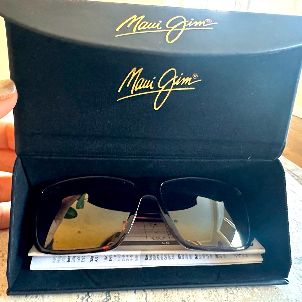 Maui Jim sunglasses 🕶️ women